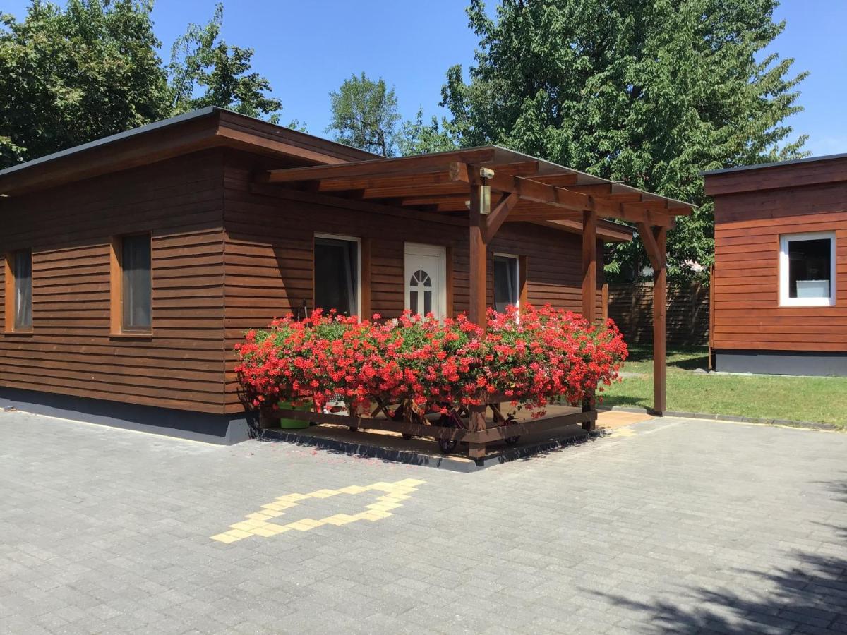 Dravecz Apartman Балатонлелле Экстерьер фото