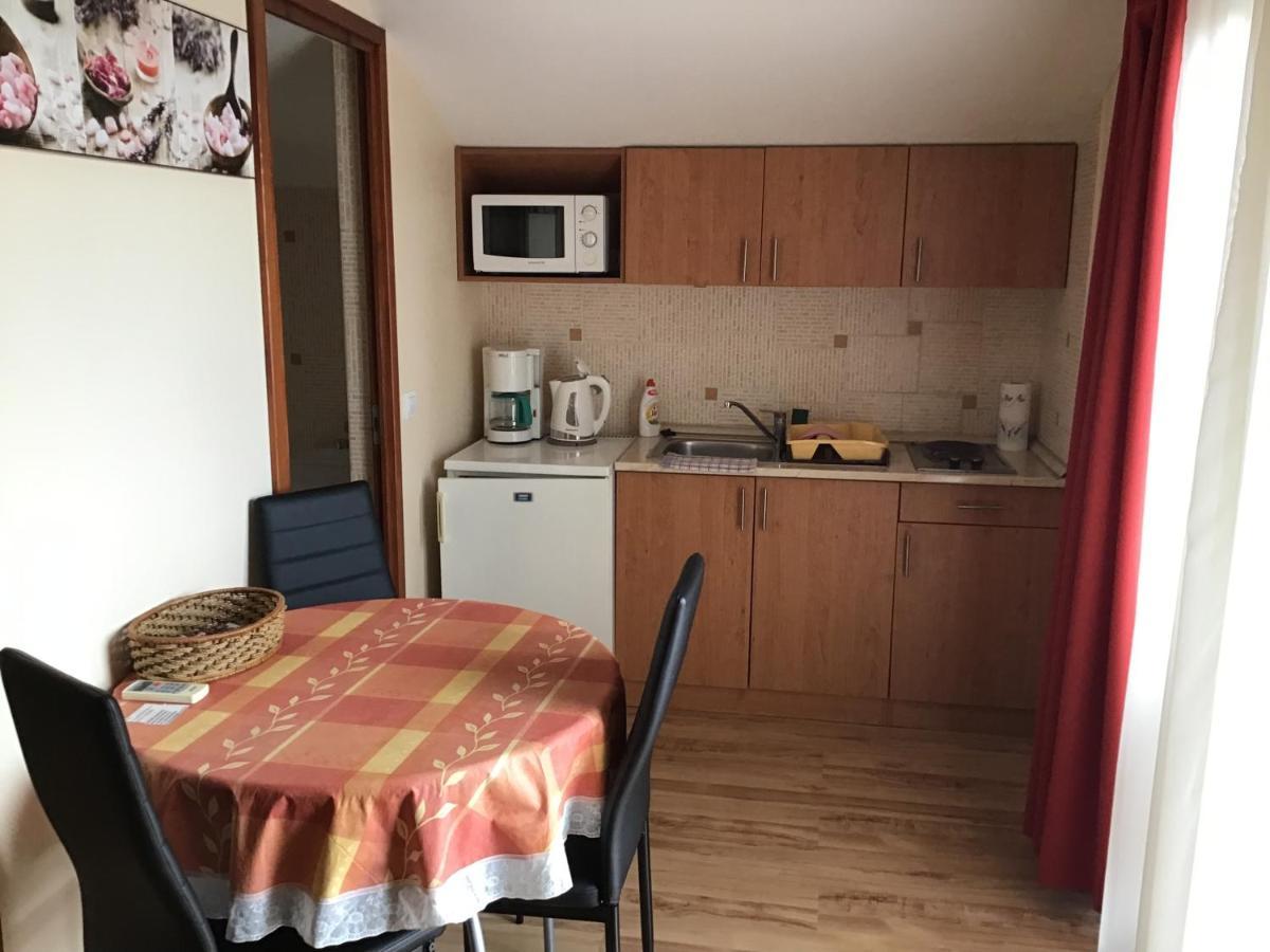 Dravecz Apartman Балатонлелле Экстерьер фото