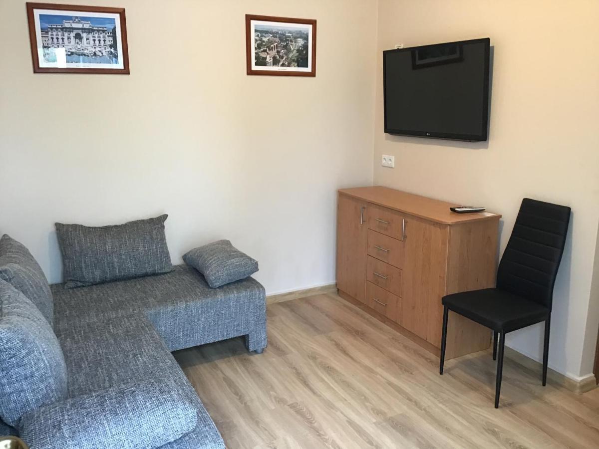 Dravecz Apartman Балатонлелле Экстерьер фото